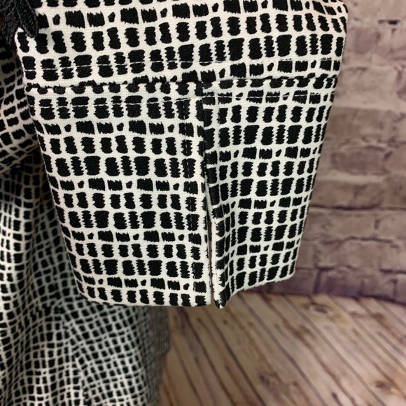 Chico’s Black Geometric Appliqué Full Zipper Lined Jacket - Picture 7 of 16